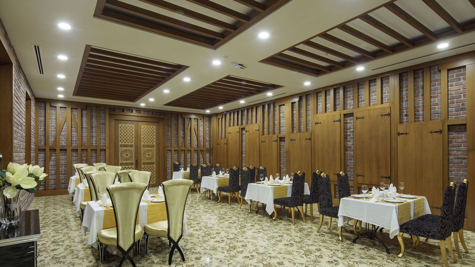 restaurants-italian-cuisine-a-la-carte-restaurant