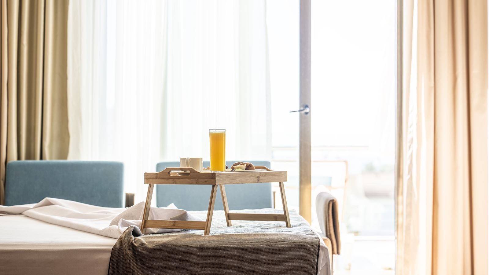 rooms-standard-land-view