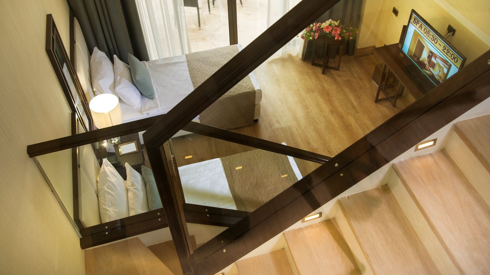 rooms-dublex-family-suite