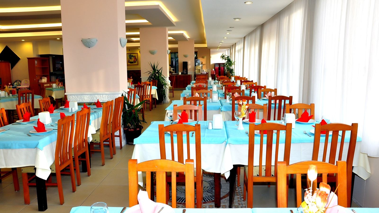 restaurants-main-restaurant