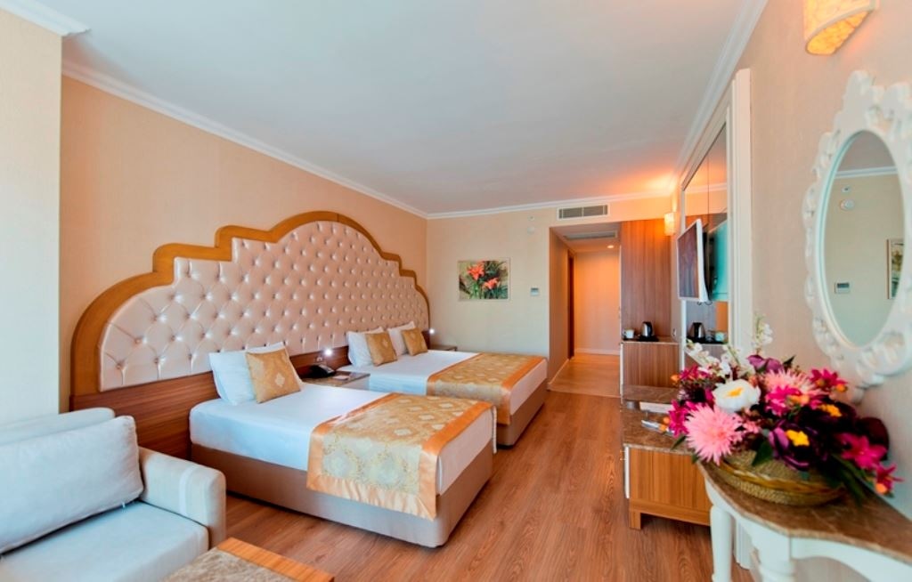 rooms-standard-room-with-balcony