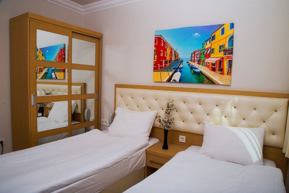 rooms-standard-room-land-view