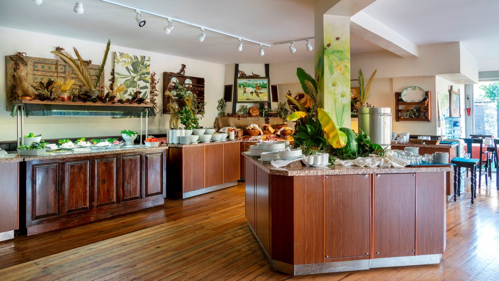 restaurants-main-restaurant