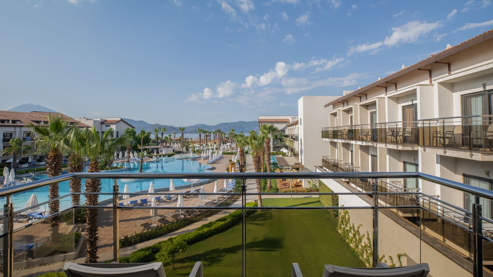 rooms-standard-dbl4-side-sea-view--mixed-area