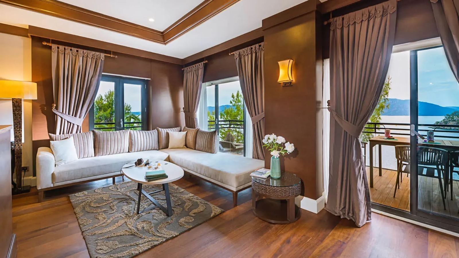 rooms-villa-doublex-seaview-with-pool