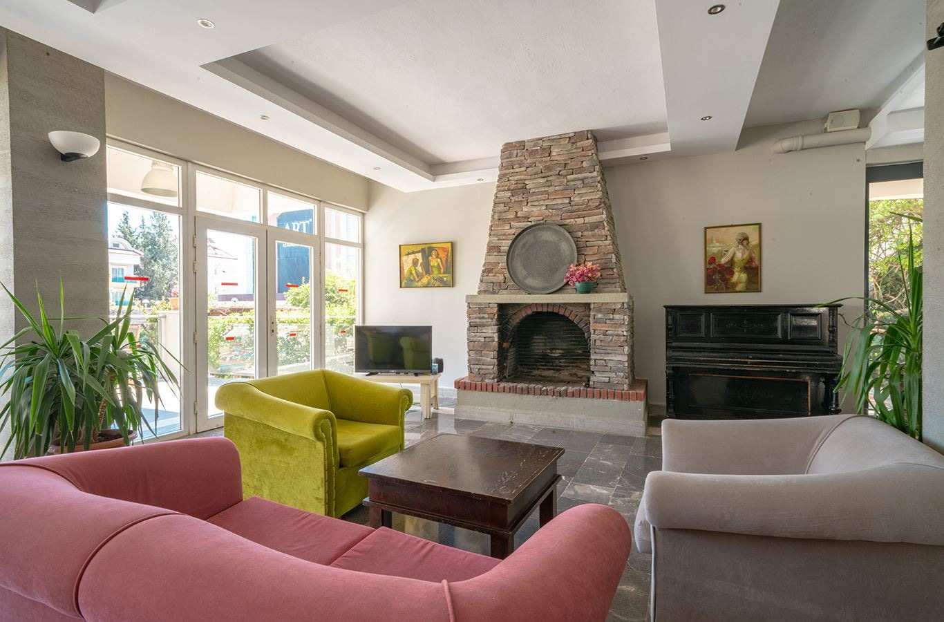 general-main-building