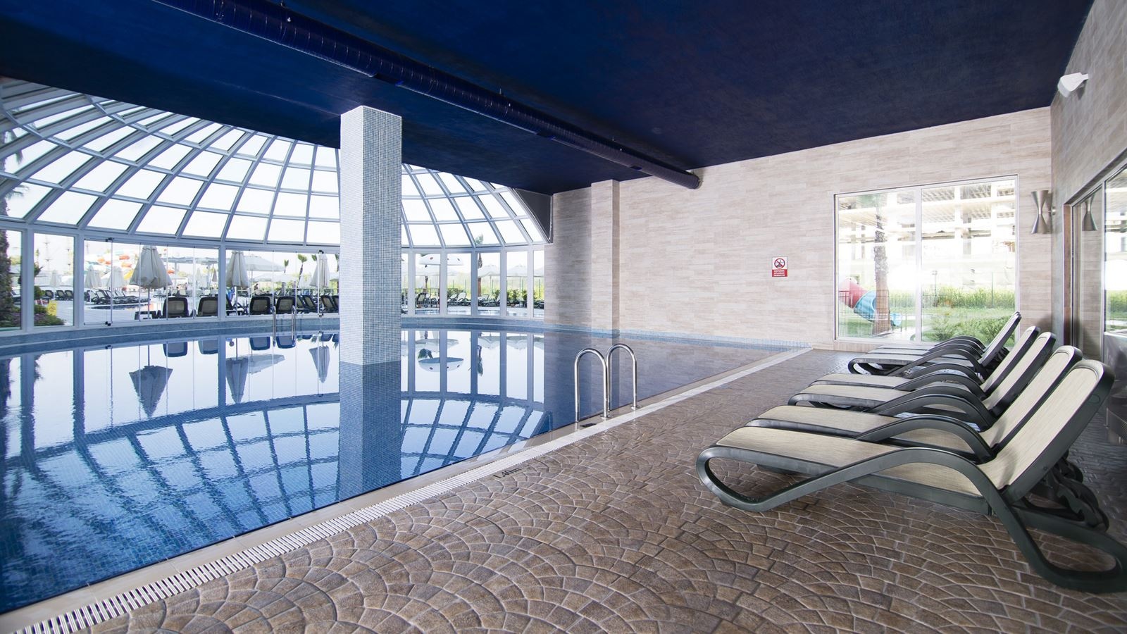 pools-indoor-pool