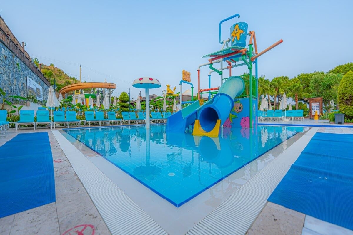 water-park-water-park
