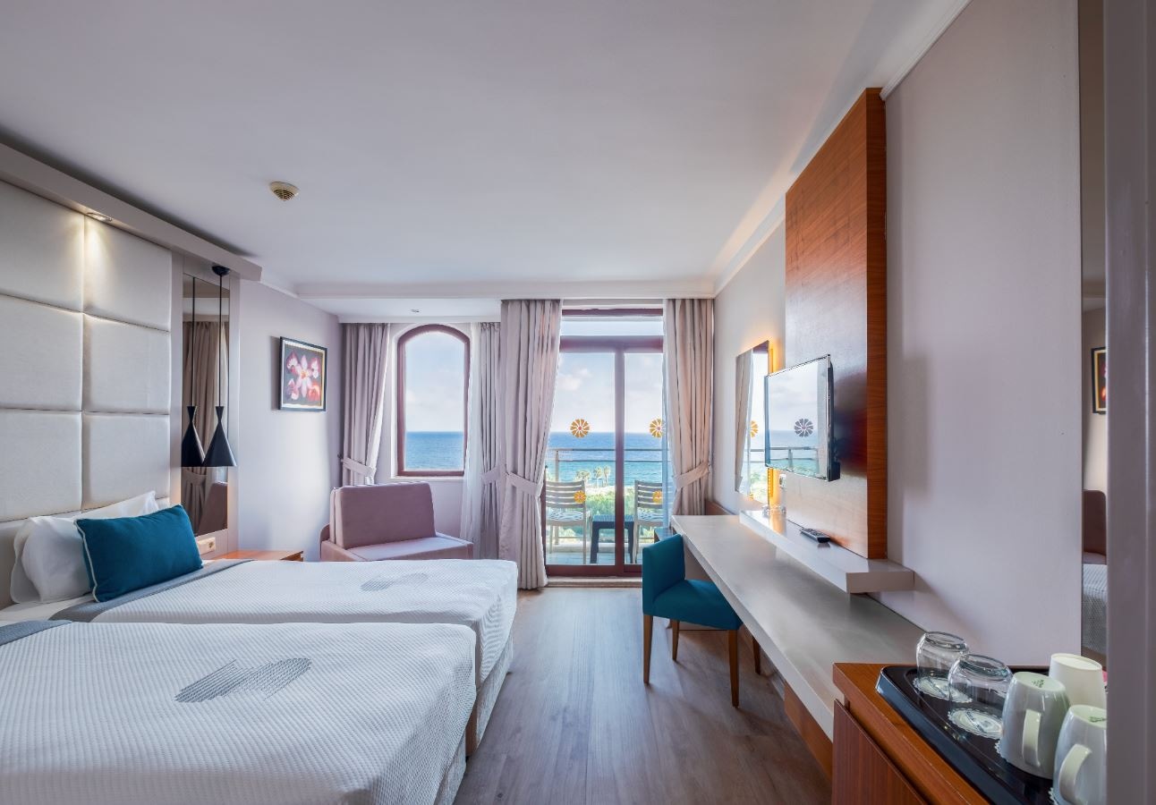 rooms-standart-room-side-sea-view