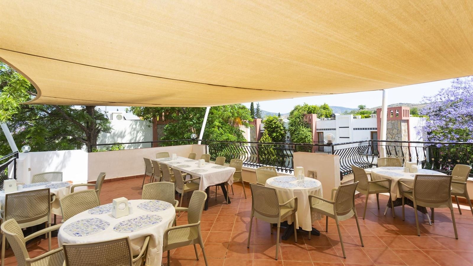 restaurants-main-restaurant