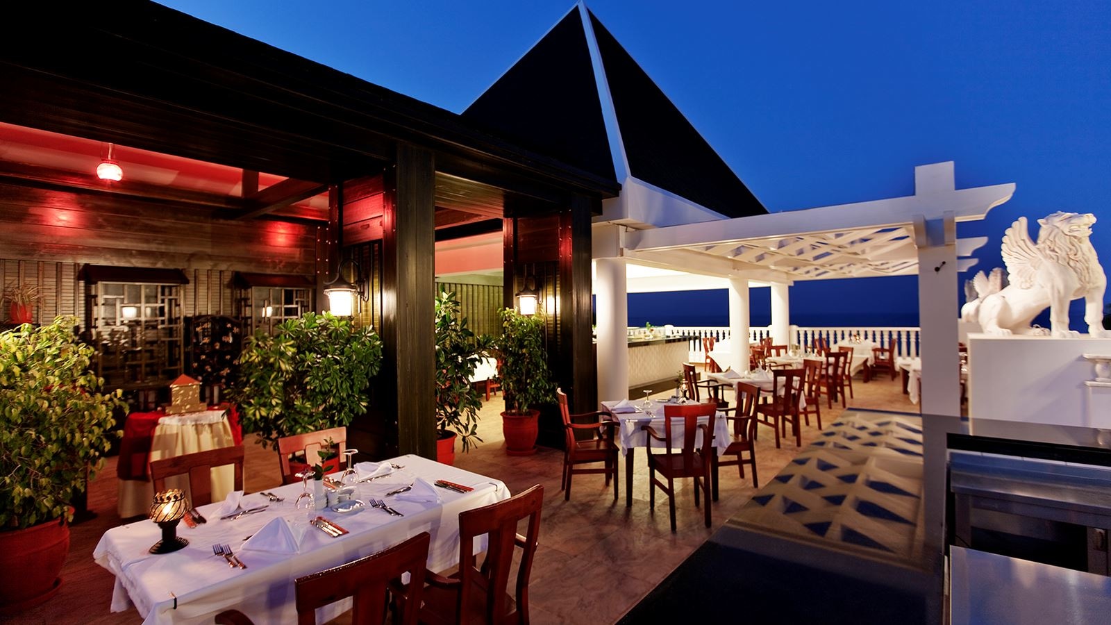 restaurants-china-town-restaurant