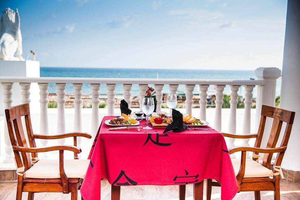 restaurants-china-town-restaurant