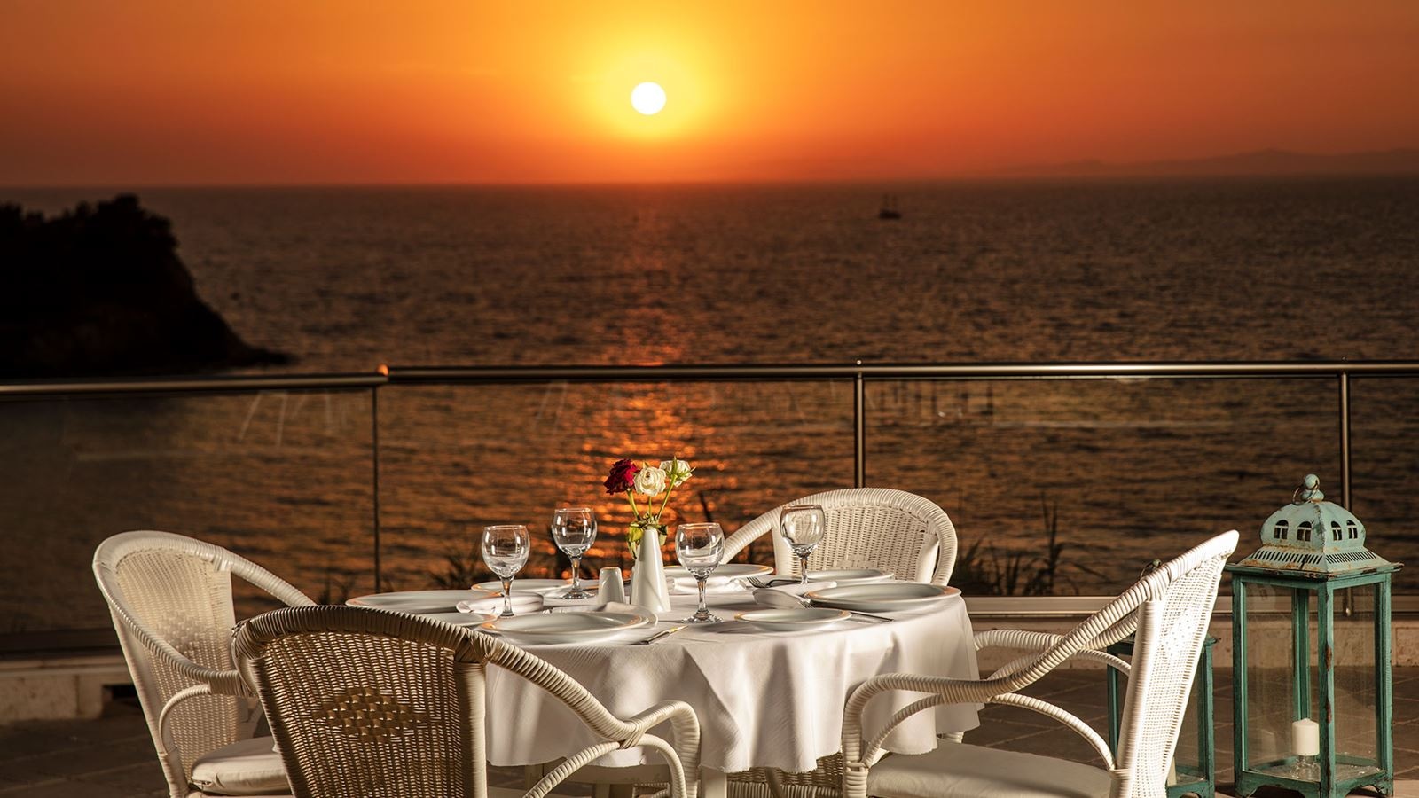 restaurants-main-restaurant