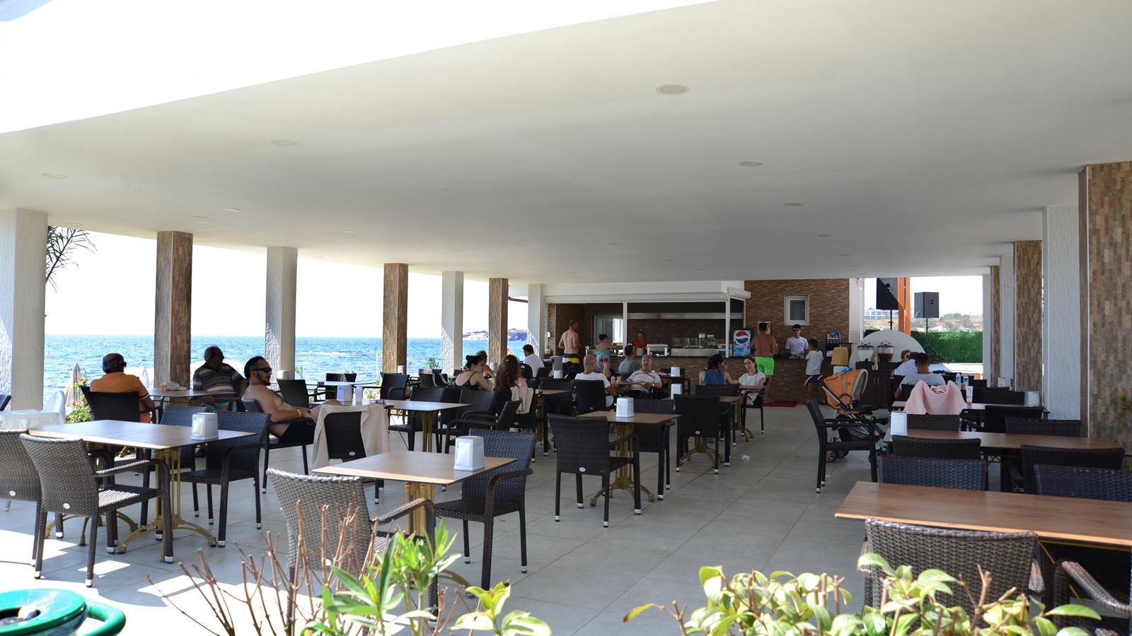 restaurants-snack-restaurant