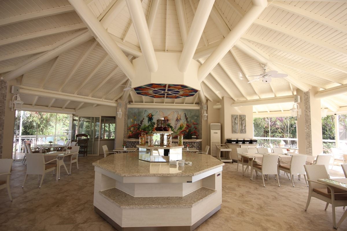 restaurants-dr-spa-main-restaurant