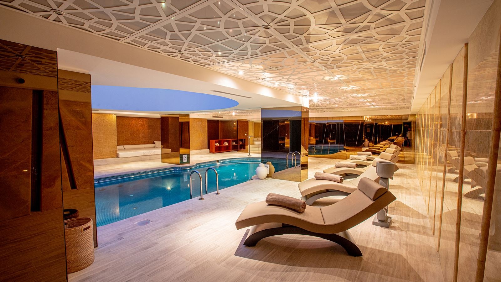 pools-indoor-pool
