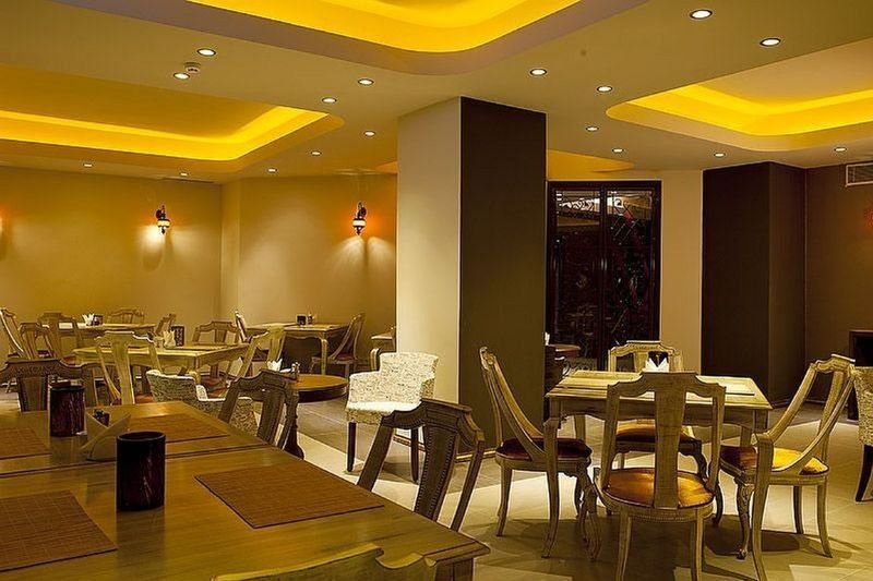 restaurants-restaurants