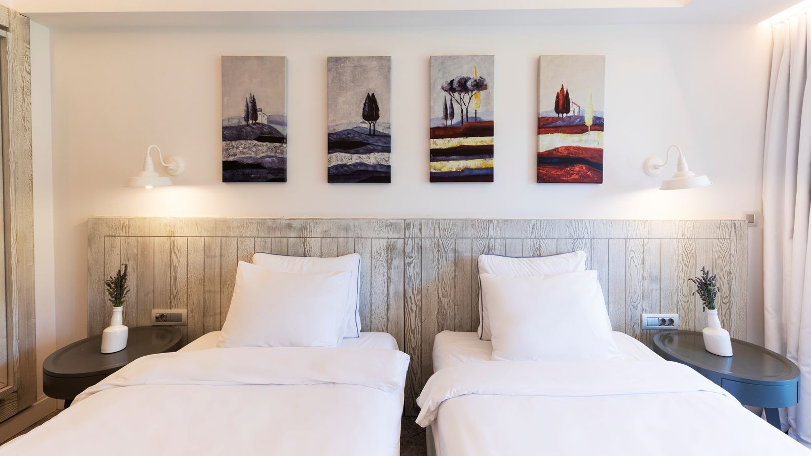 rooms-comfort-forest-view-room