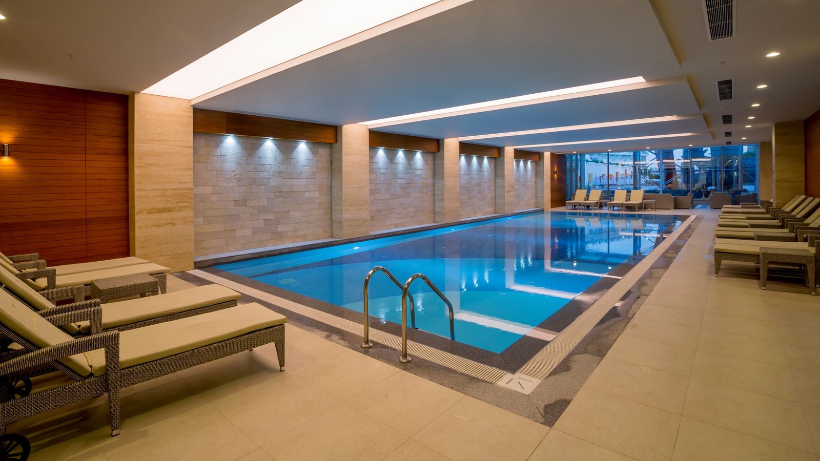 pools-indoor-pool