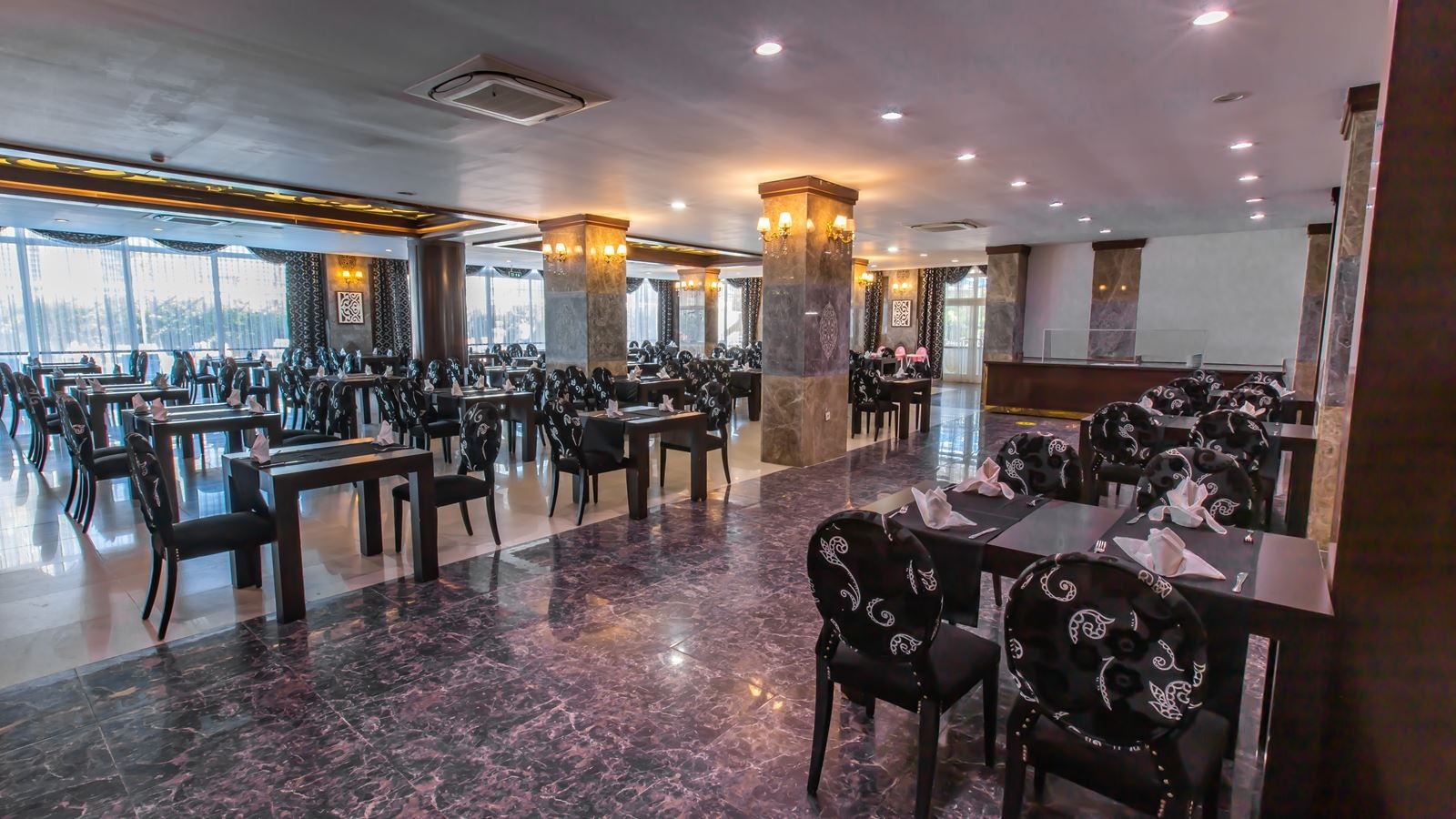 restaurants-main-restaurant