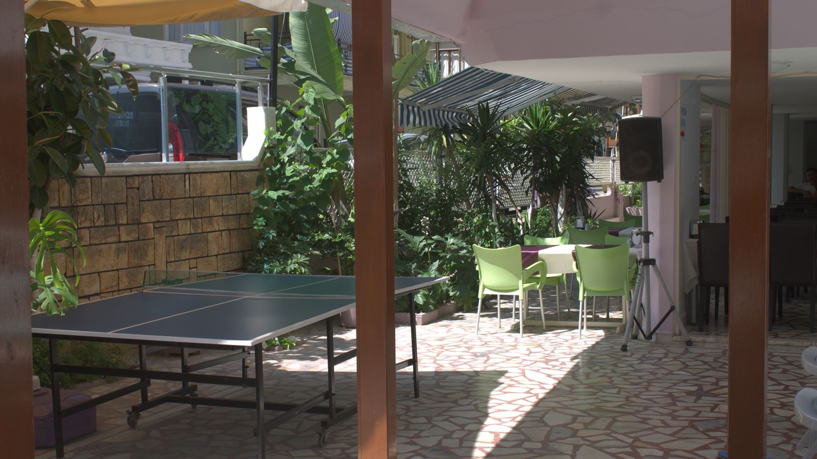 restaurants-main-restaurant