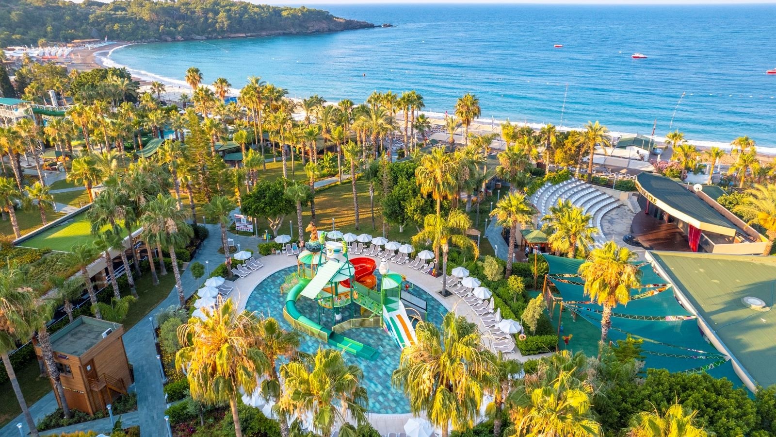 pools-outdoor-childrens-pool