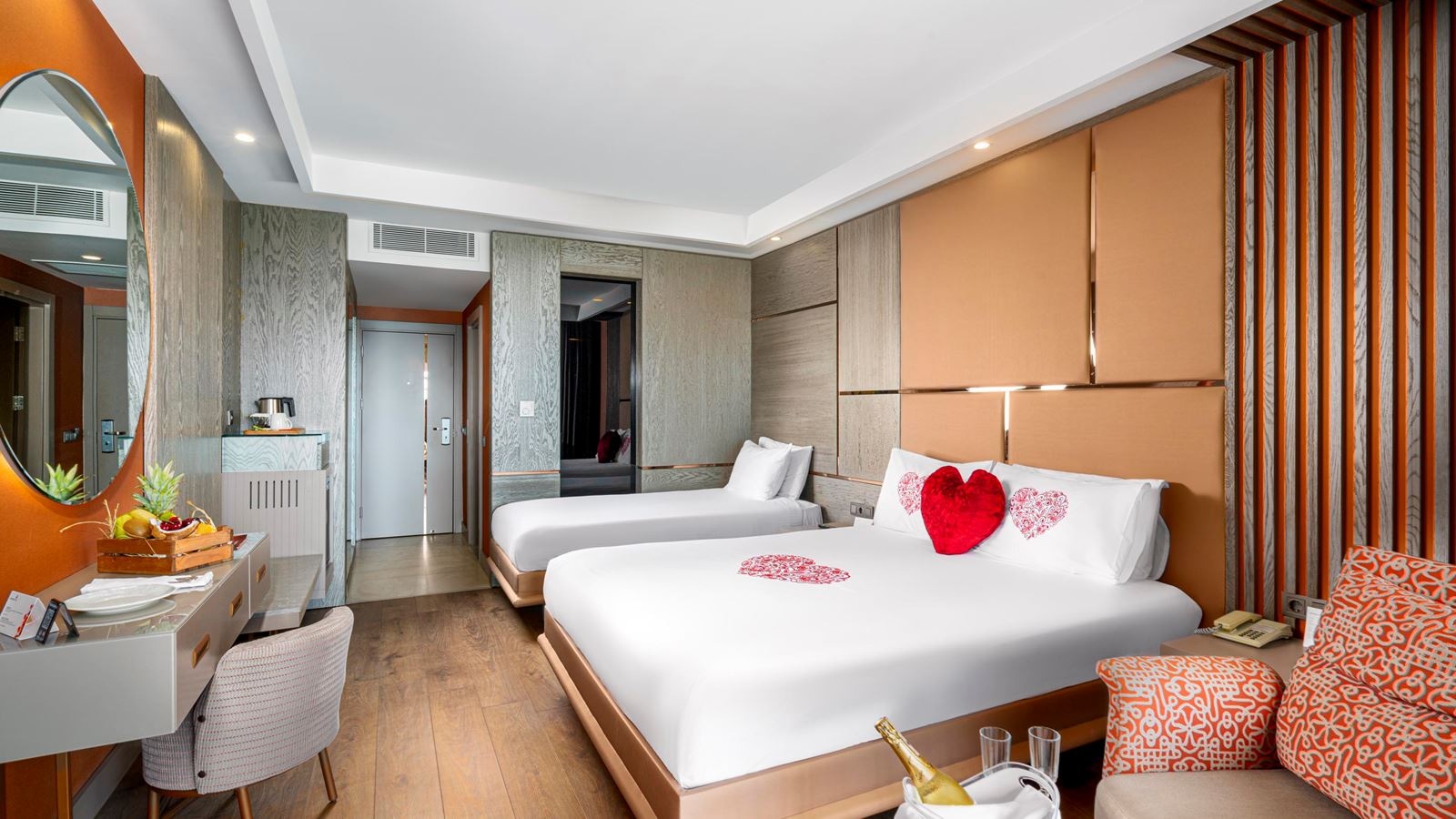 rooms-standard-room-land-view-with-balcony