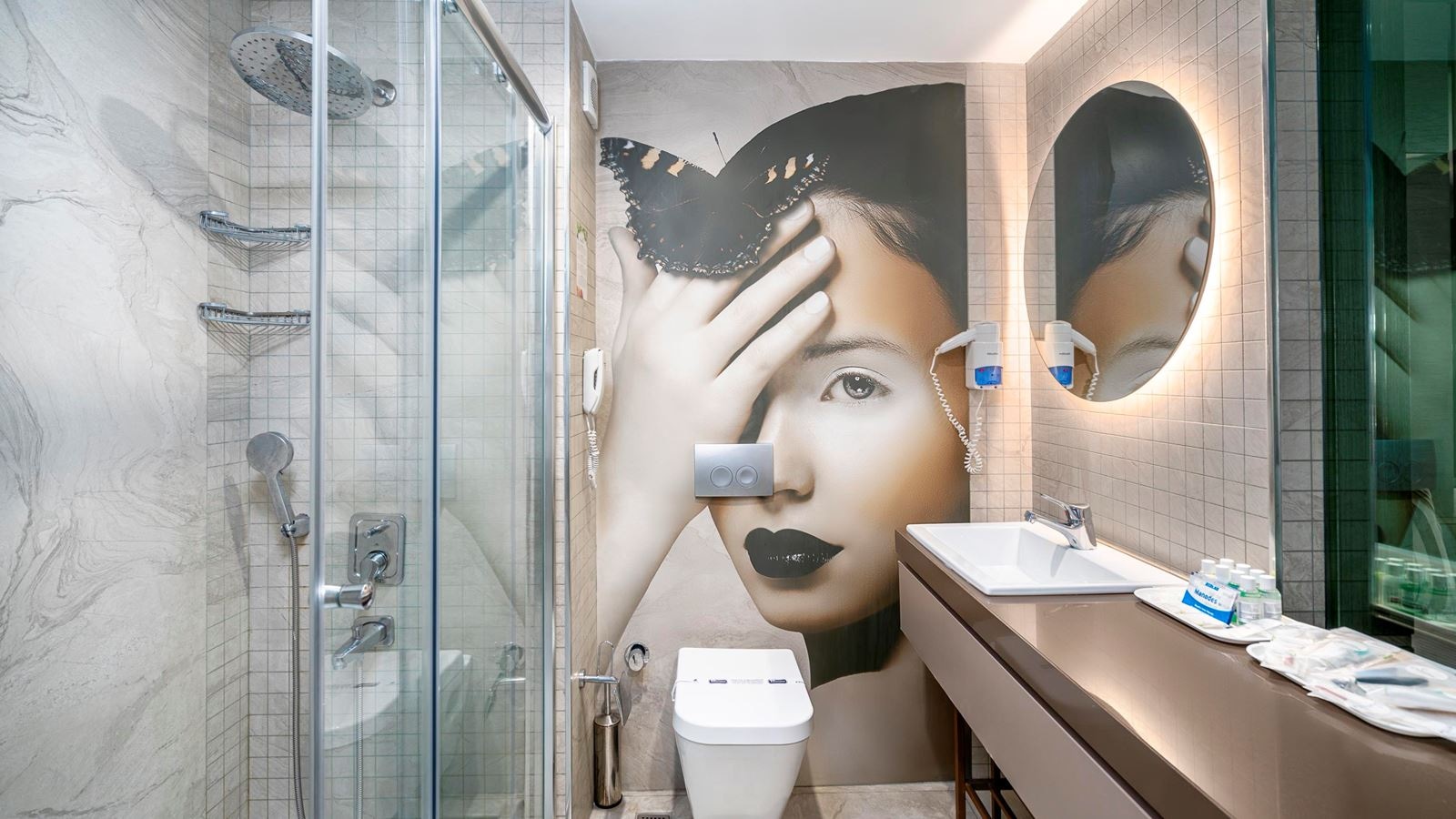 rooms-standard-room-sea-view-with-balcony