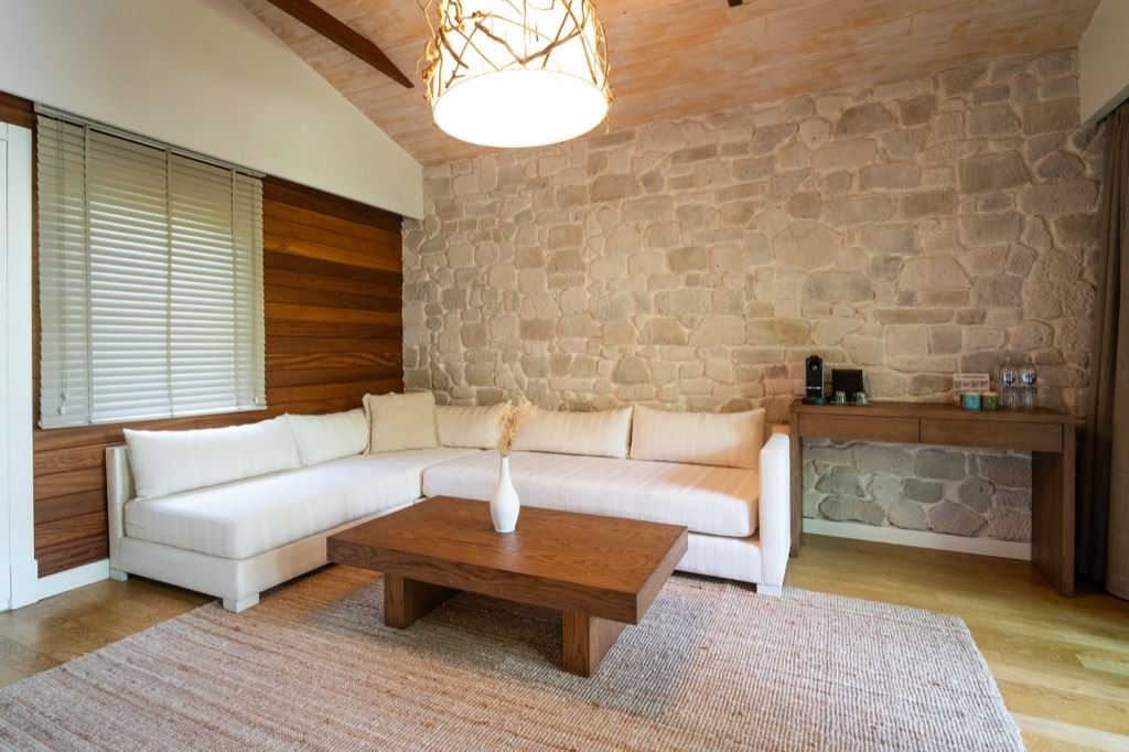 rooms-grapefruit-suite