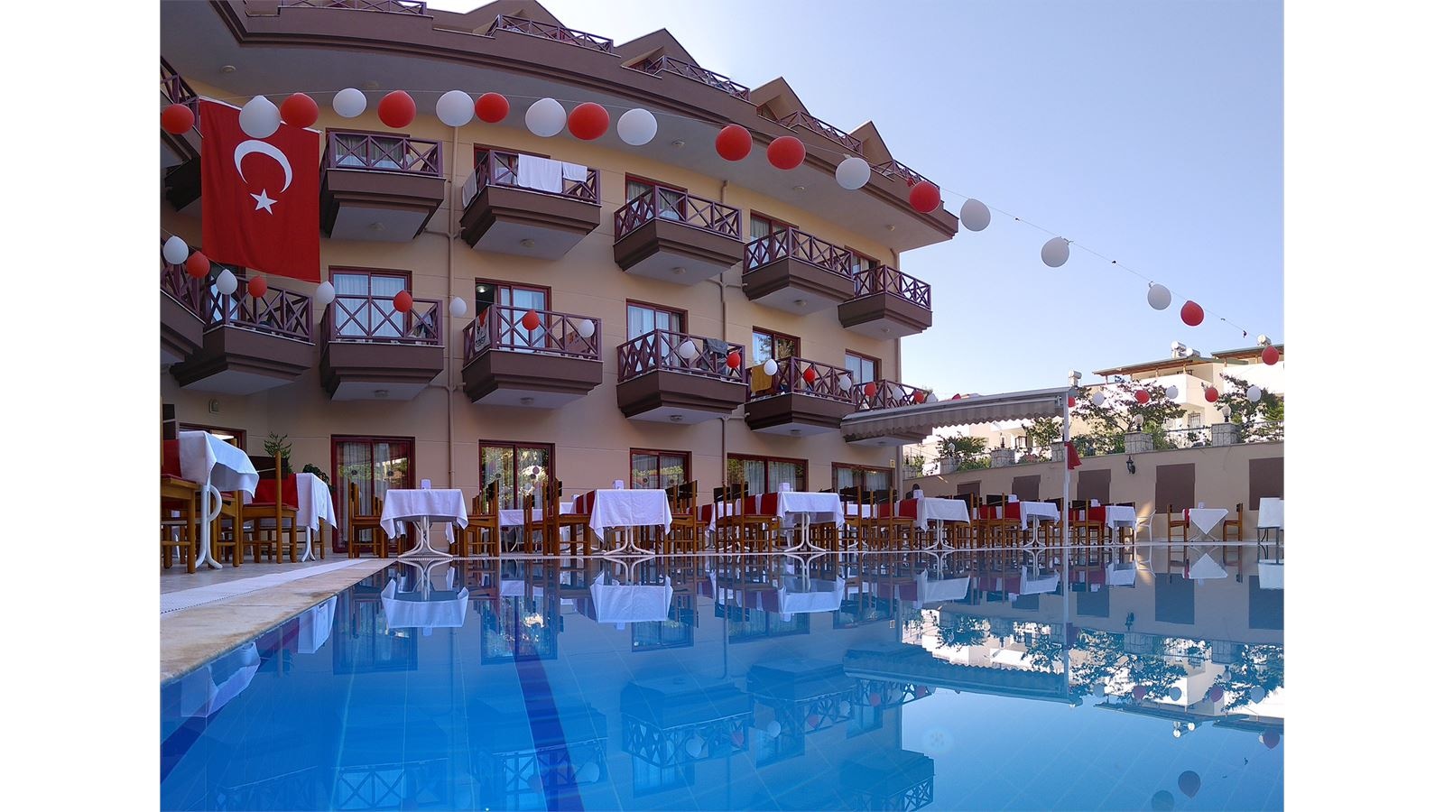 pools-pools