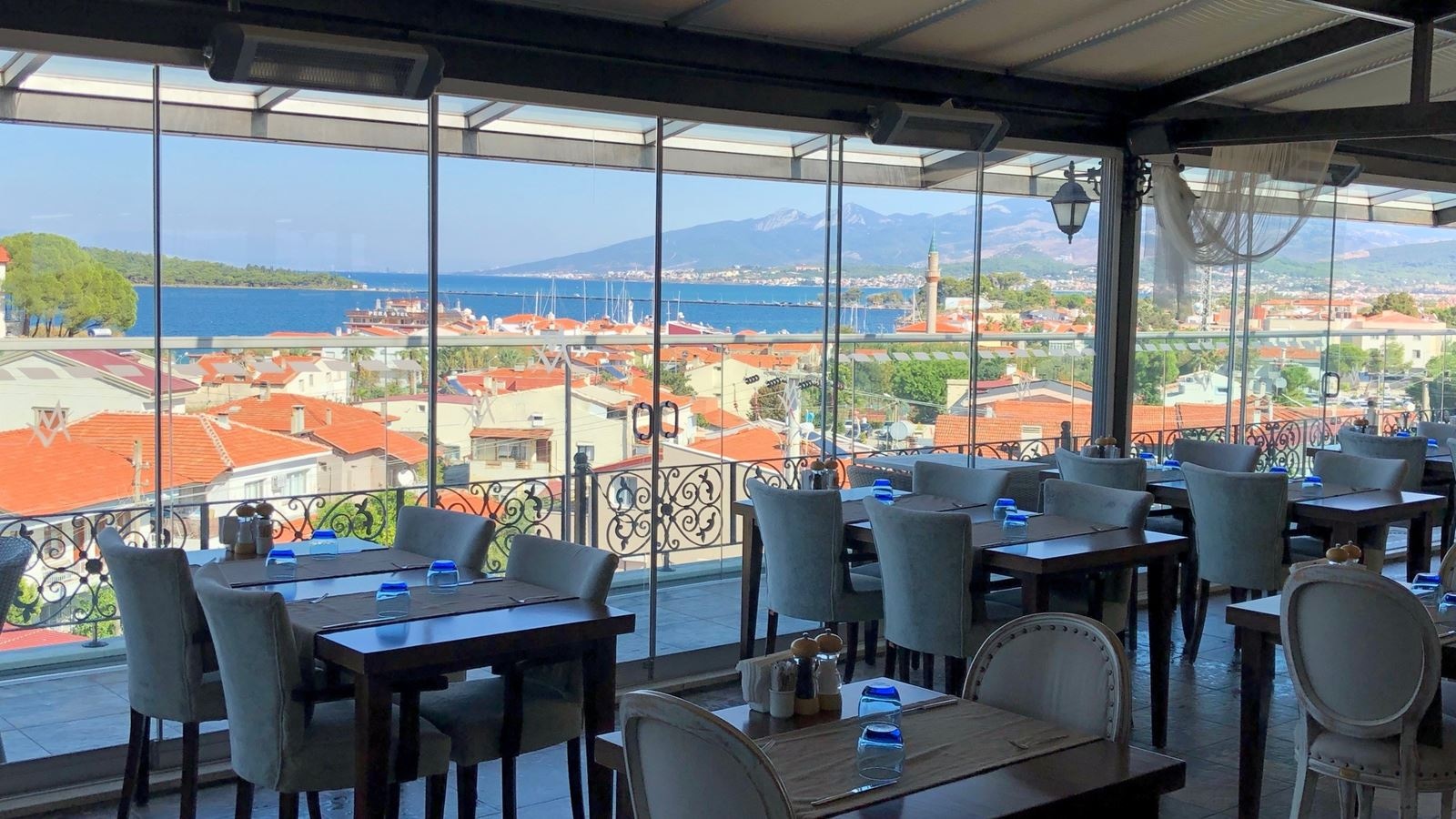 restaurants-main-restourant