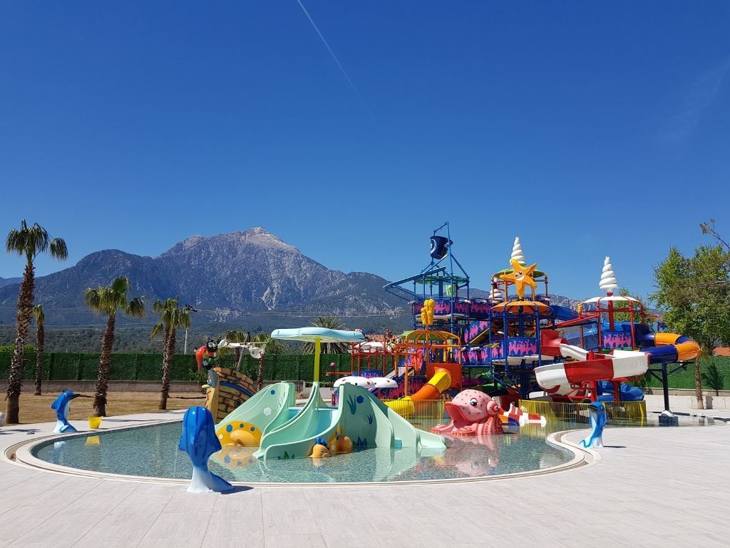 water-park-water-park