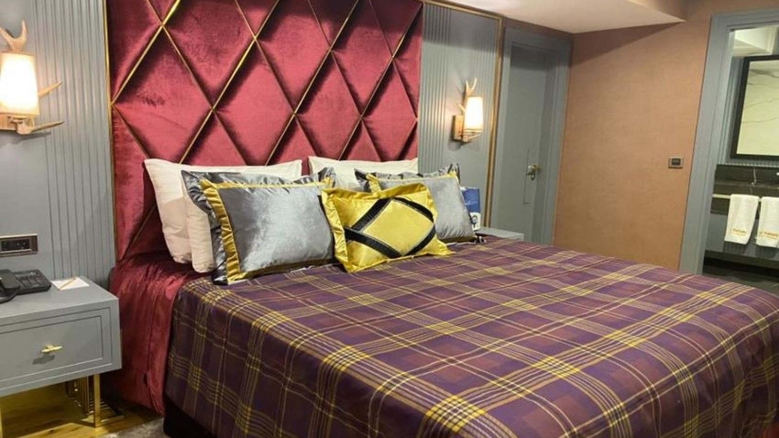 rooms-loft-balkonlu-suit