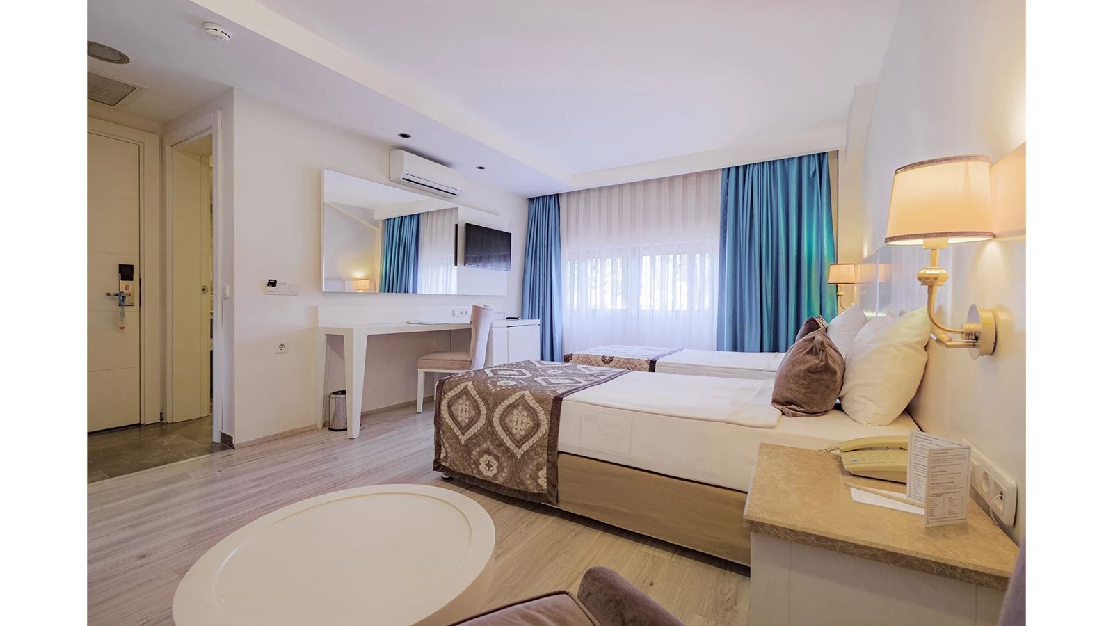 rooms-economy-room
