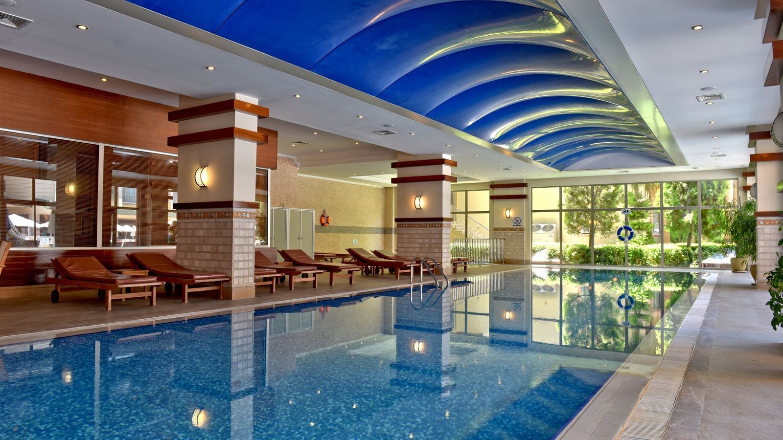 pools-indoor-pool
