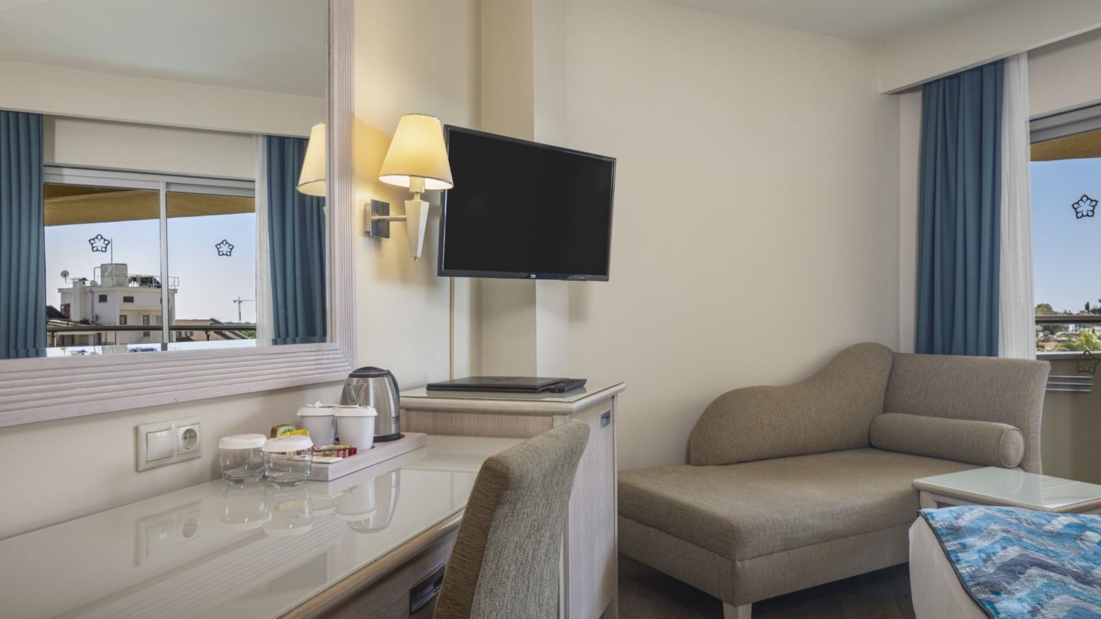 rooms-standard-room