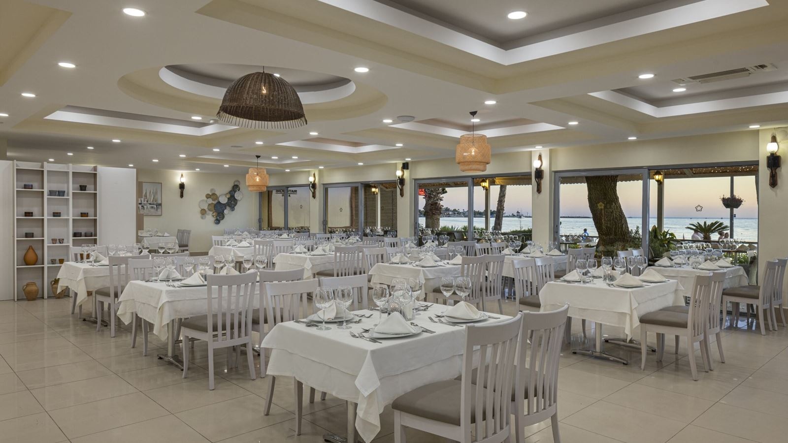restaurants-restaurants