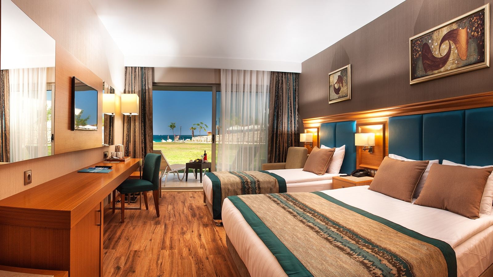 rooms-sunset-terrace-room