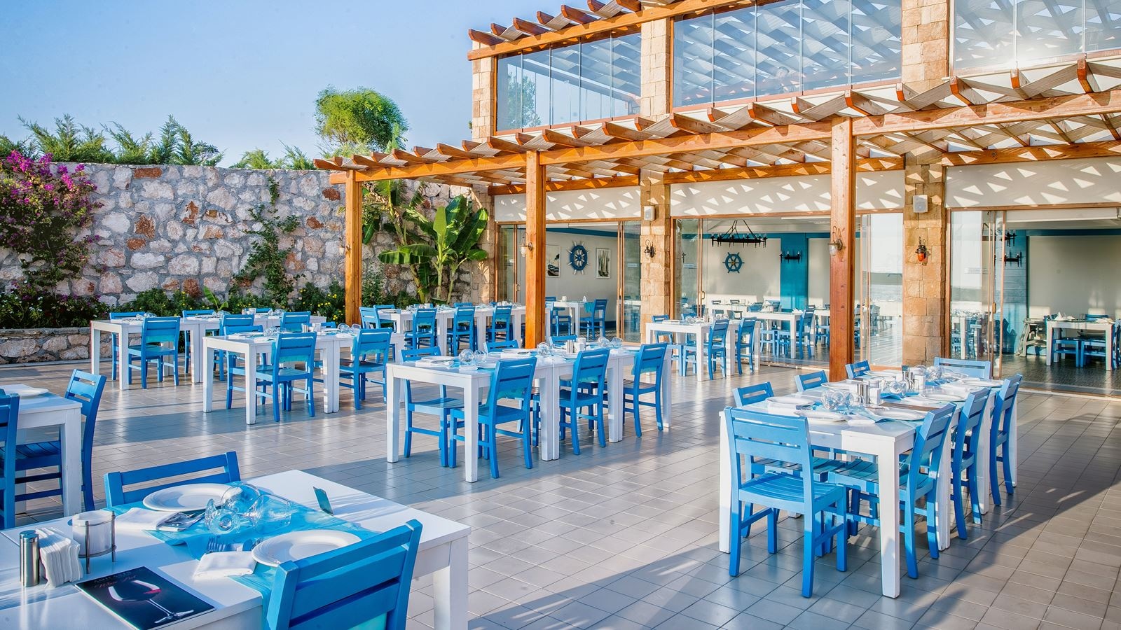 restaurants-fangri-restaurant--seafood