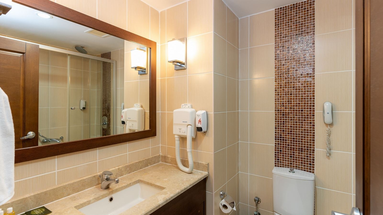 rooms-main-building-standard-single-use