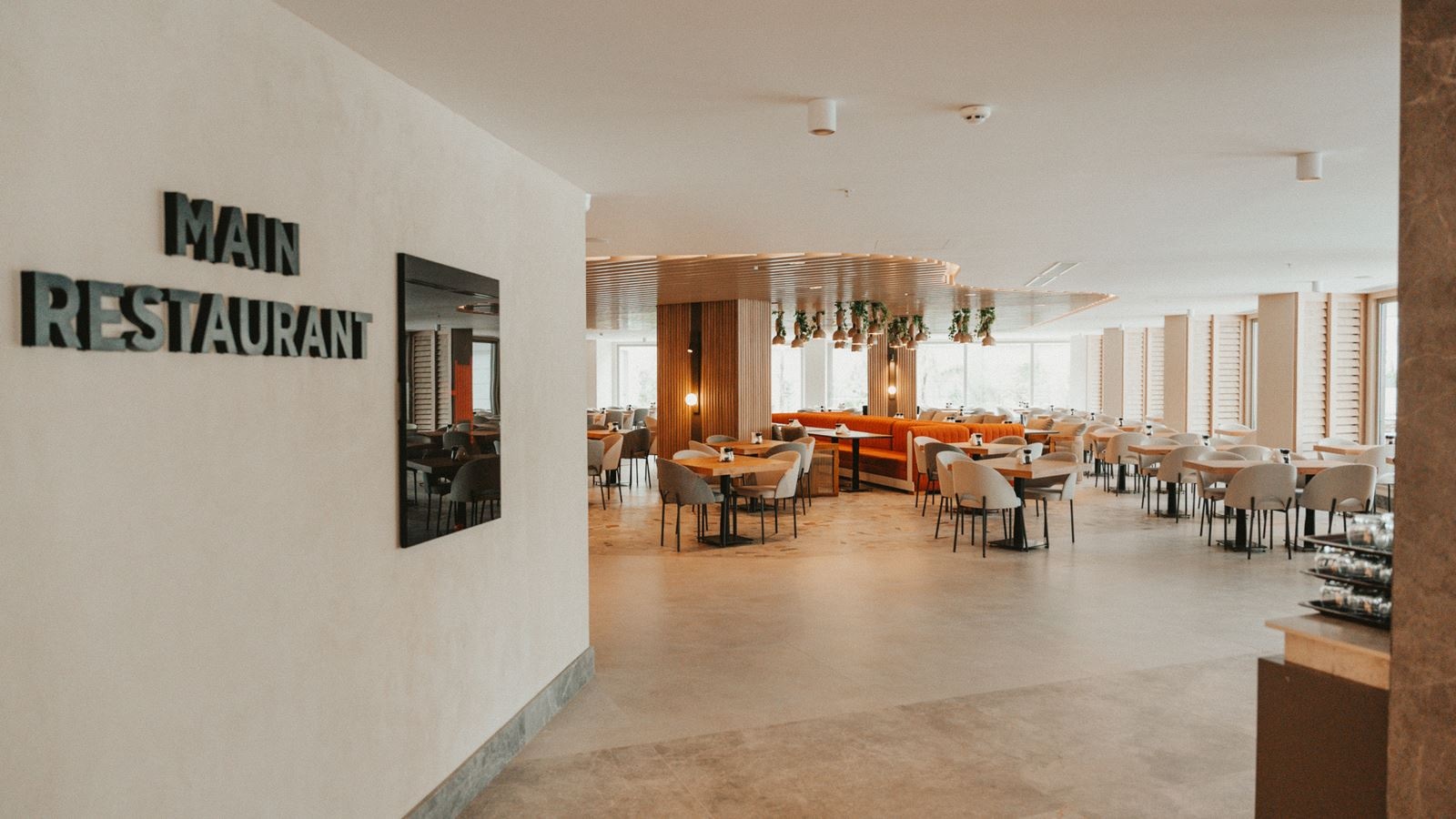 restaurants-main-restaurant