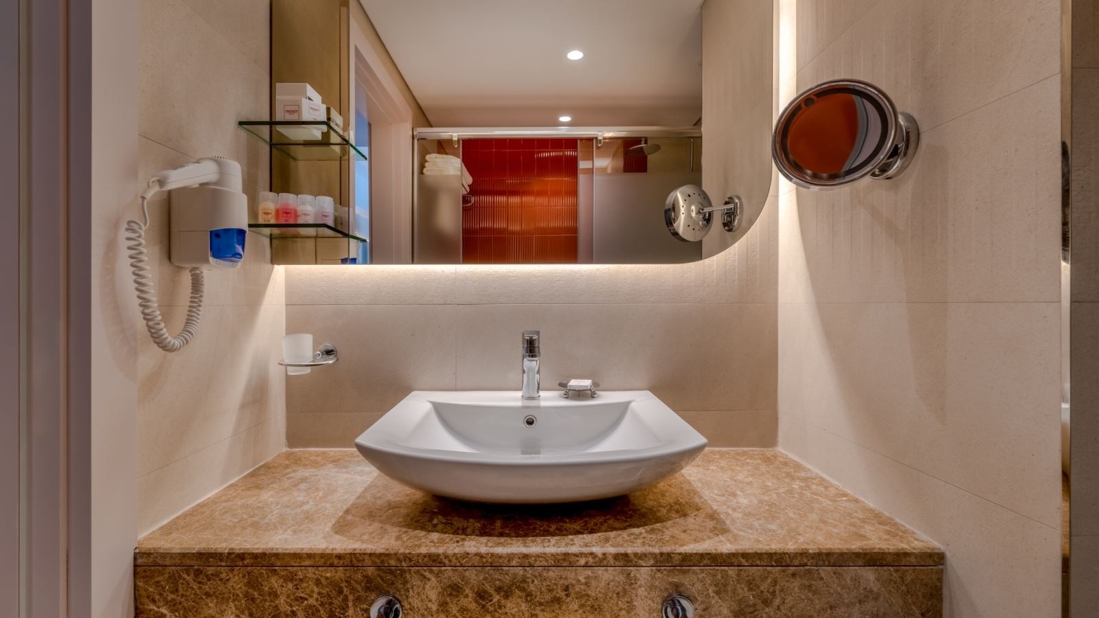 rooms-main-building-suit-sea-view