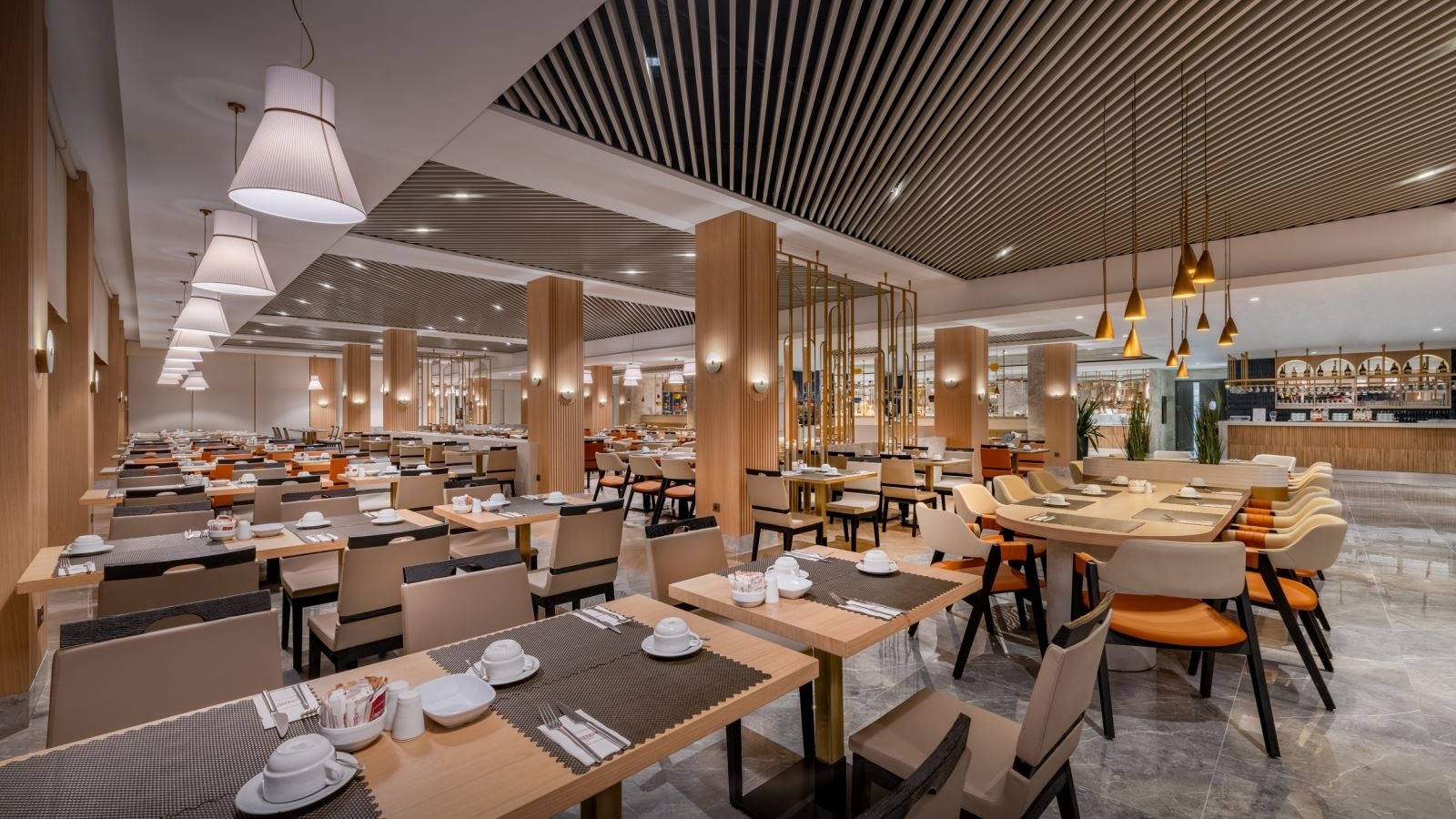 restaurants-main-restaurant