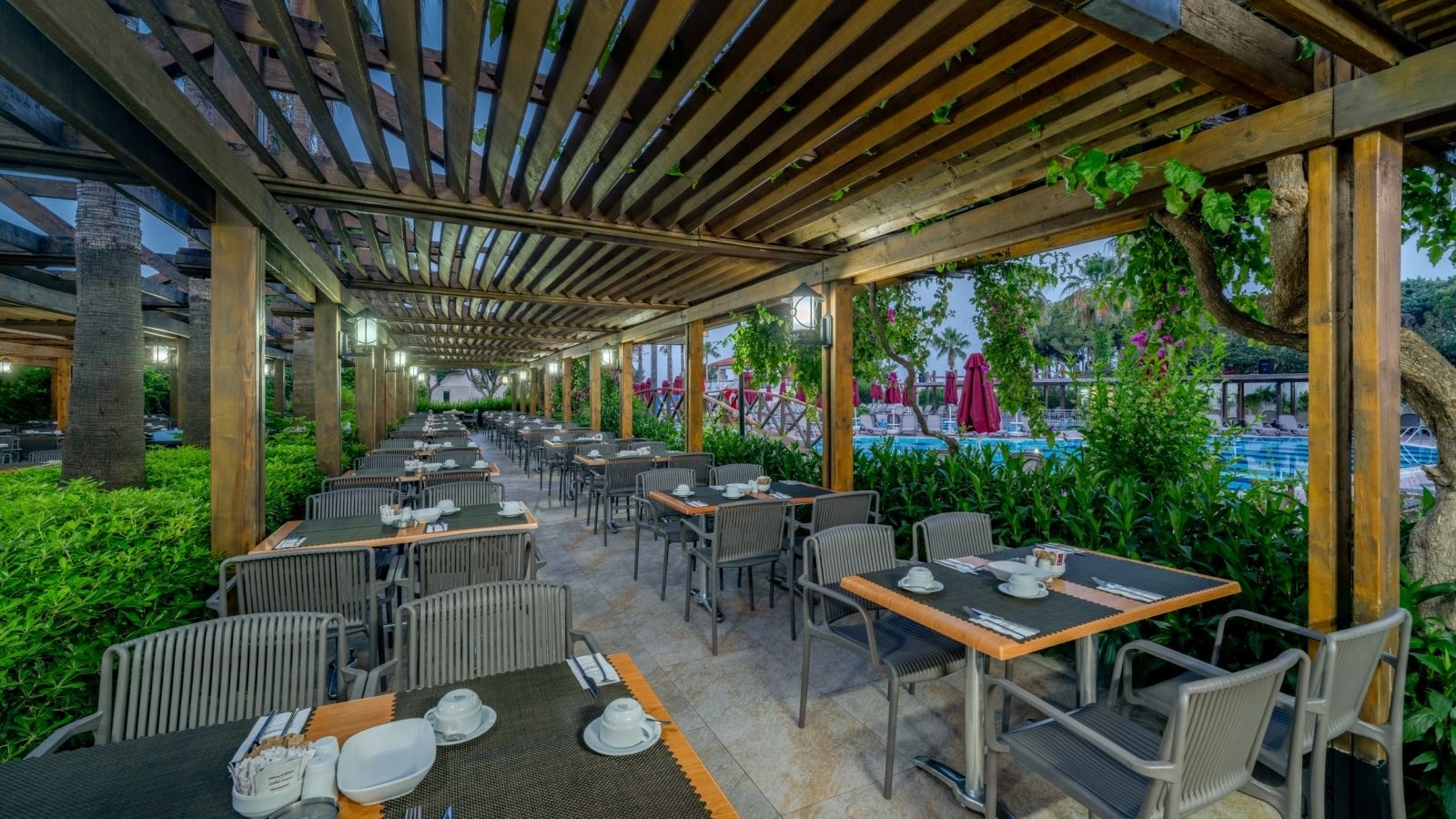 restaurants-main-restaurant