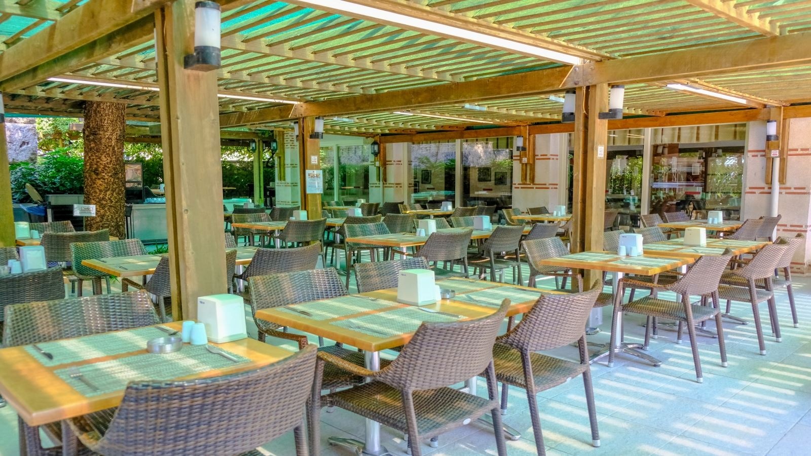 restaurants-ana-restaurant