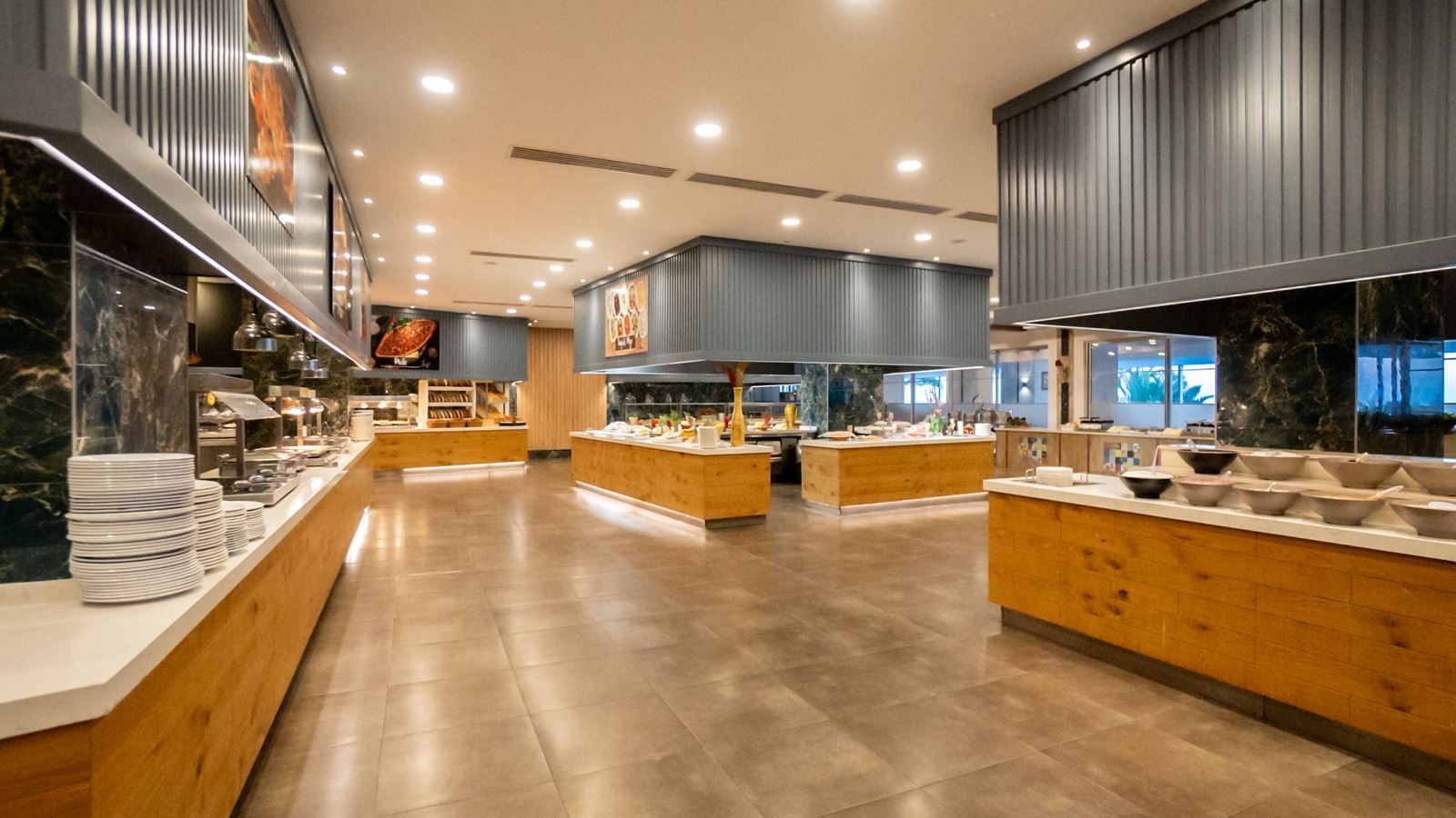 restaurants-main-restaurant