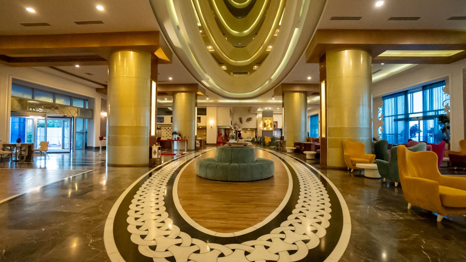 general-main-building