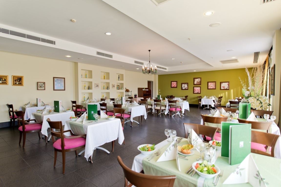 restaurants-saphire-restaurant