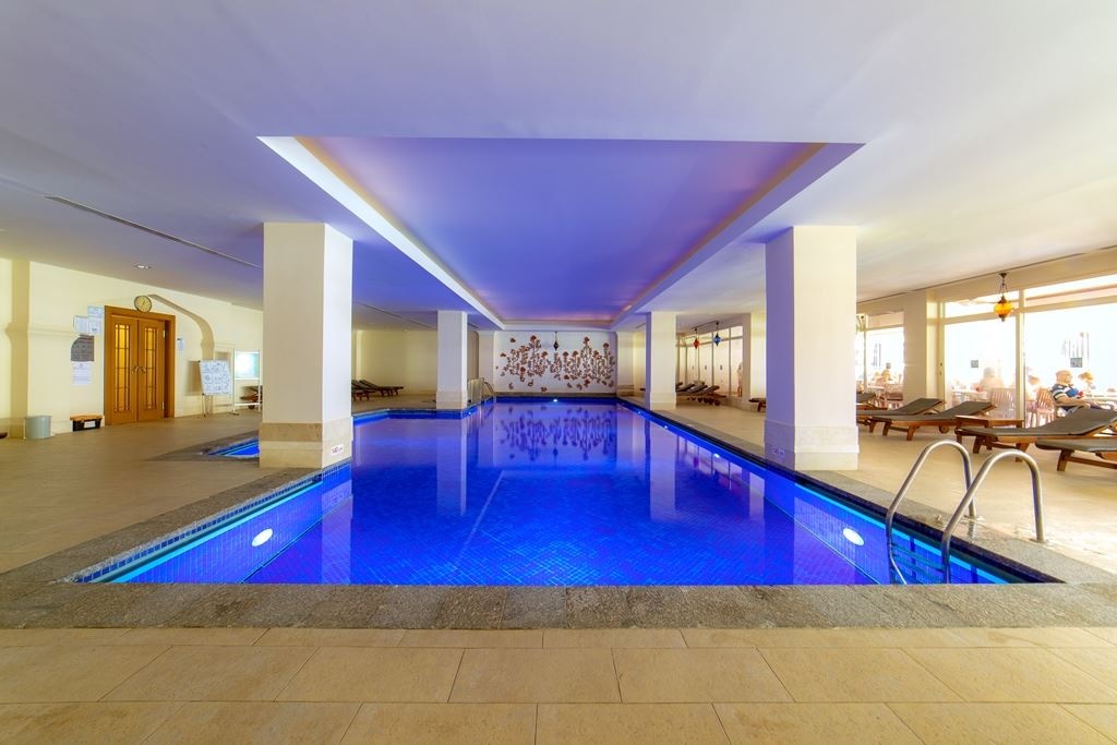 pools-indoor-pool