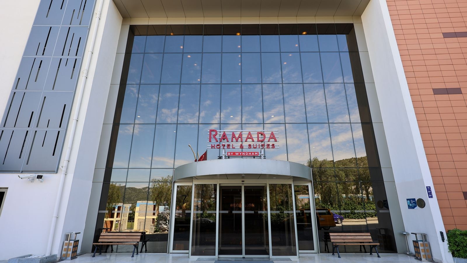 general-main-building